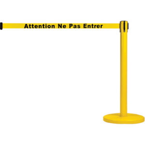 Free-Standing Crowd Control Barrier